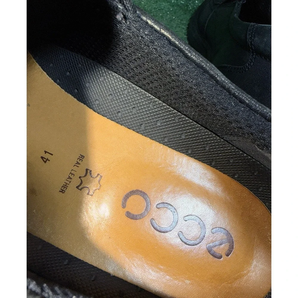 Ecco Helsinki 2.0‎ Mens Size 7-7.5 Black Casual Leather Apron Toe Slip On Shoes